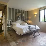 Hotel-spa Le Saint Cirq Отель Тур-де-Фор