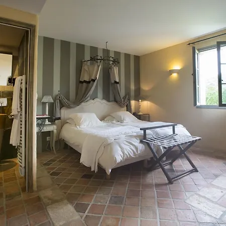 Hotel-spa Le Saint Cirq Otel Tour-de-Faure
