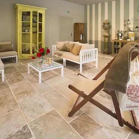 Hotel-spa Le Saint Cirq 3* Tour-de-Faure