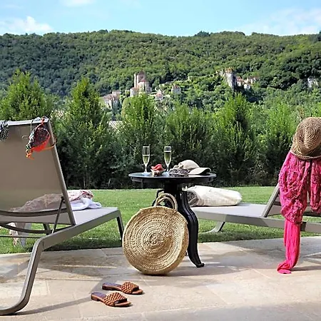 Szálloda Hotel-spa Le Saint Cirq