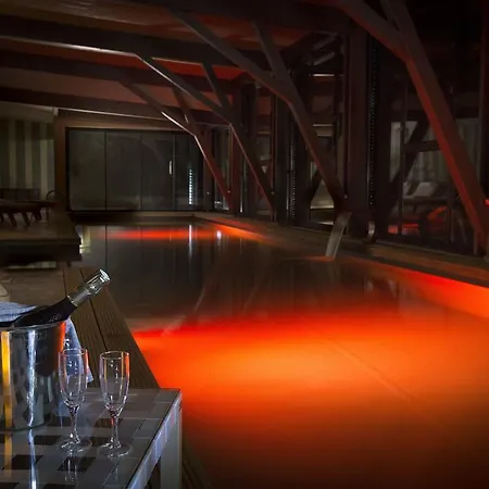 Hotell Hotel-spa Le Saint Cirq 3*